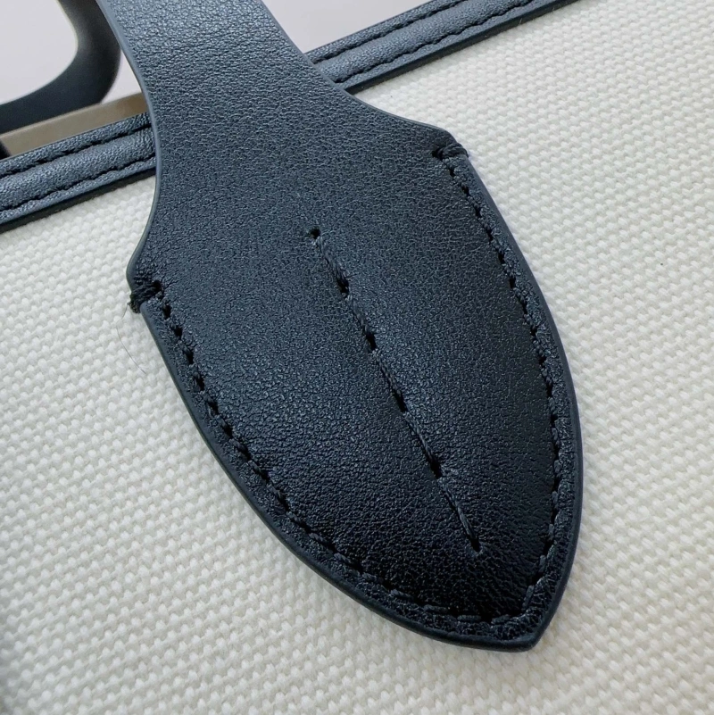 Burberry Shopping Bags 4237F-0458