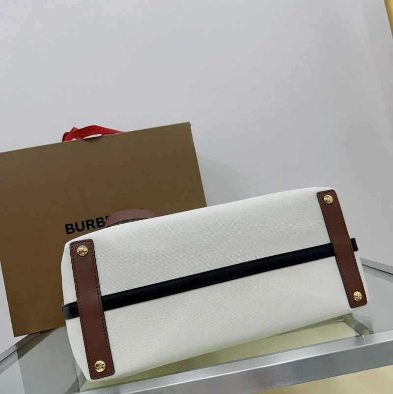 Burberry Shopping Bags 4237F-0459
