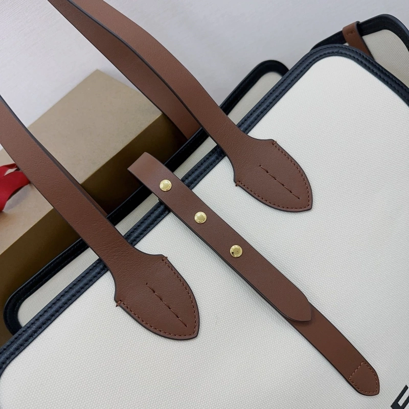 Burberry Shopping Bags 4237F-0463