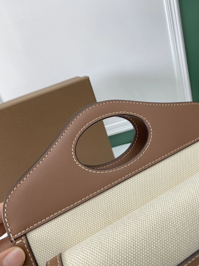 Burberry Top Handle Bags 4237F-0490