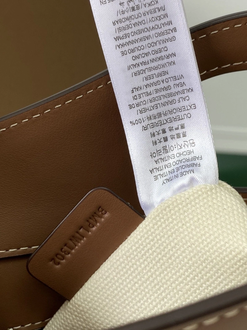 Burberry Top Handle Bags 4237F-0490