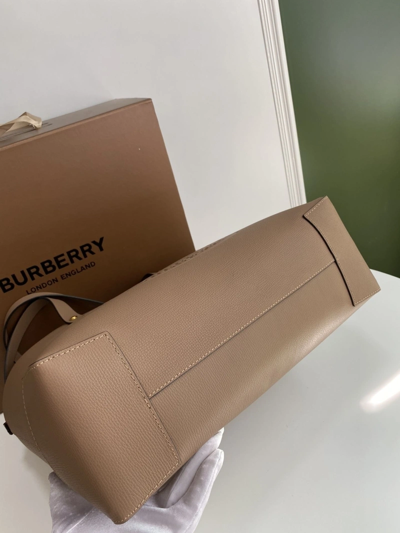 Burberry Shopping Bags 4237F-0497