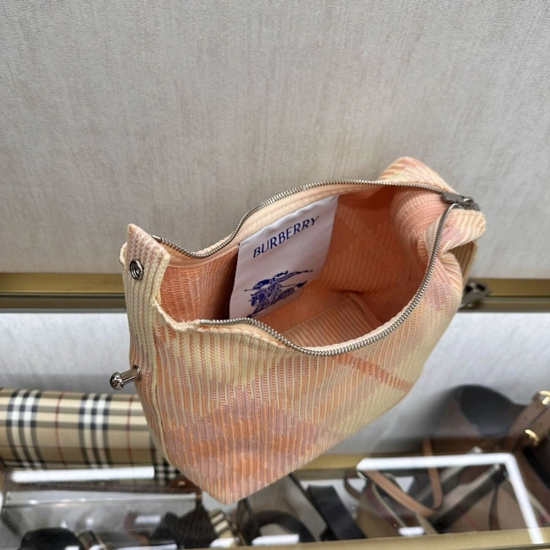 Burberry Top Handle Bags 4237F-0508