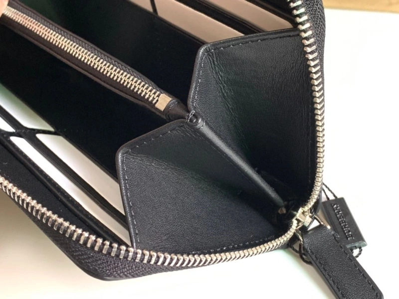 Burberry Wallets 4237F-0522