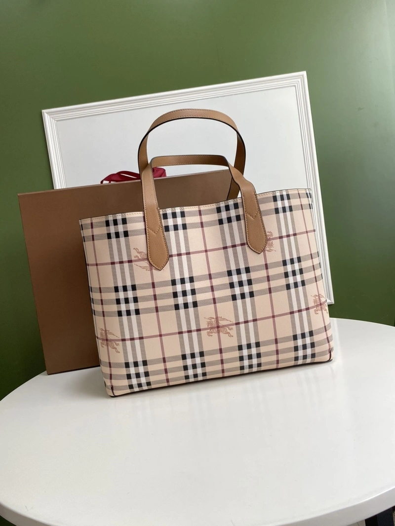 Burberry Shopping Bags 4237F-0532