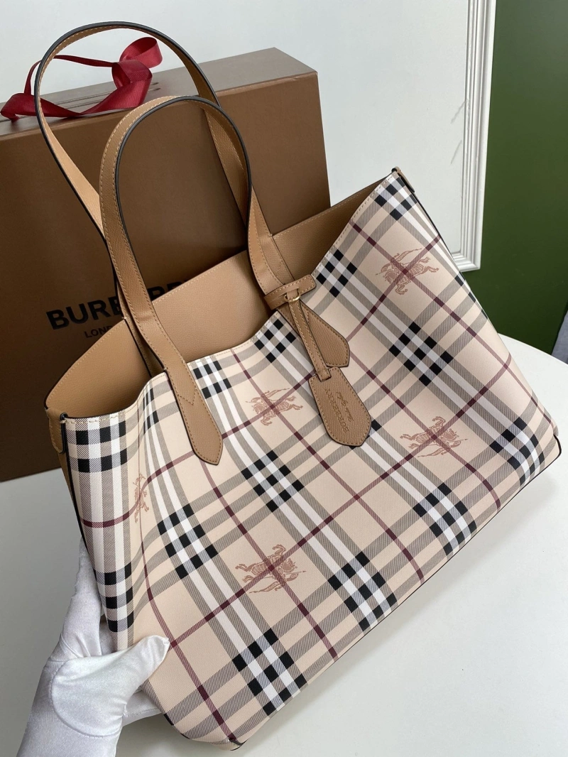 Burberry Shopping Bags 4237F-0532