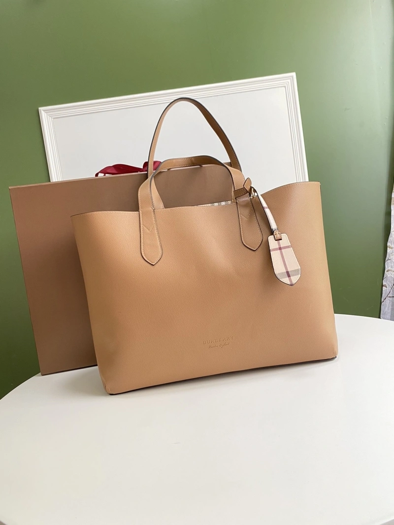 Burberry Shopping Bags 4237F-0532
