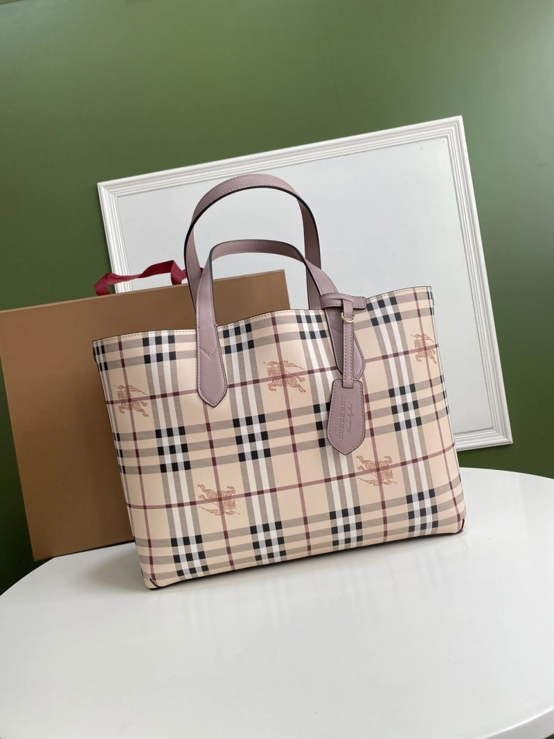 Burberry Shopping Bags 4237F-0533