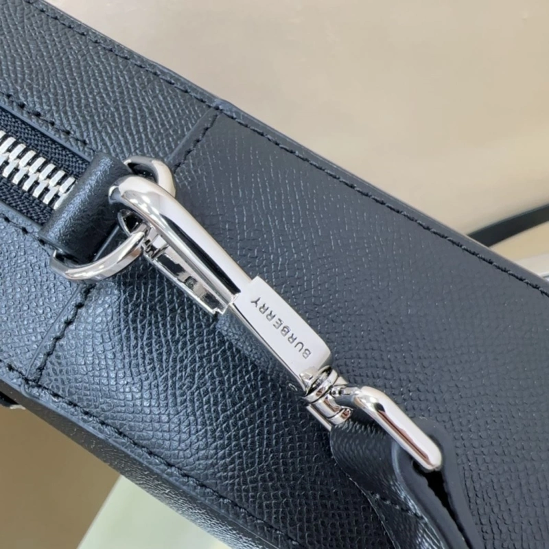 Mens Burberry Briefcases 4237F-0537