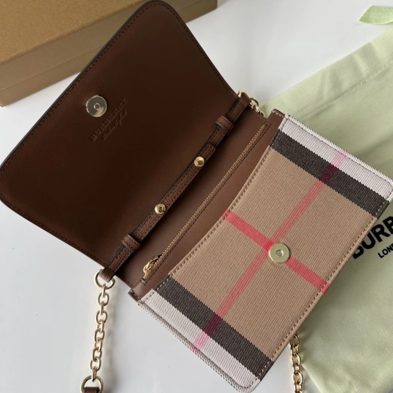 Burberry Wallets 4237F-0540