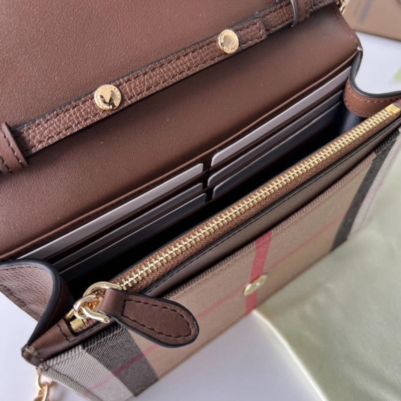 Burberry Wallets 4237F-0540