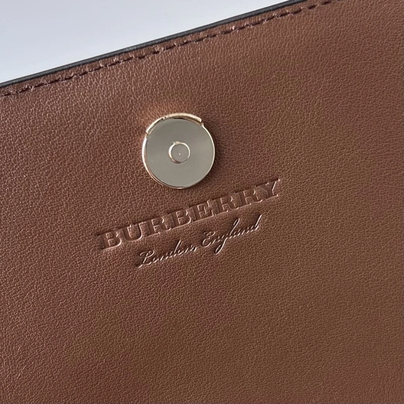 Burberry Wallets 4237F-0540