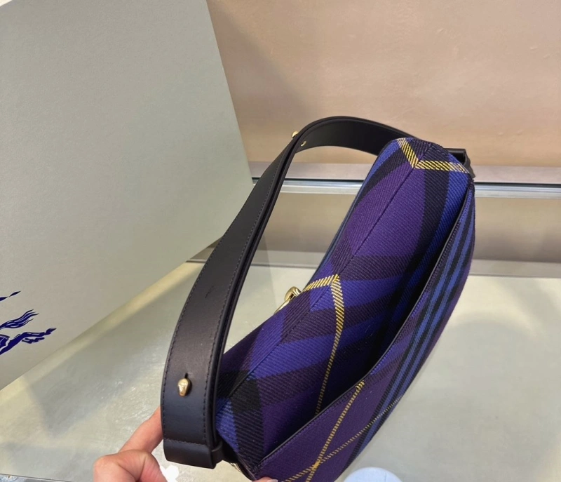 Burberry Top Handle Bags 4237H-0022