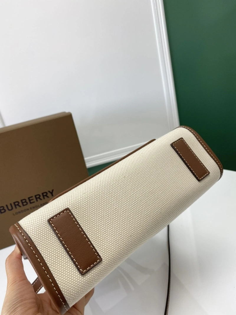 Burberry Shopping Bags 4237H-0023