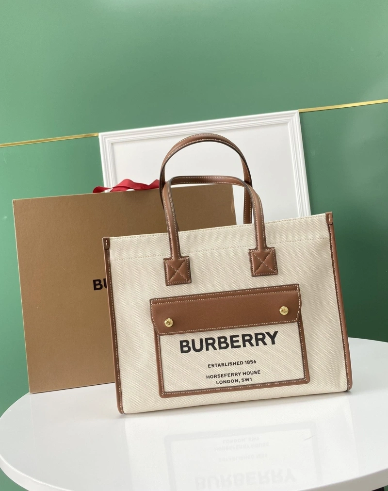 Burberry Shopping Bags 4237H-0026