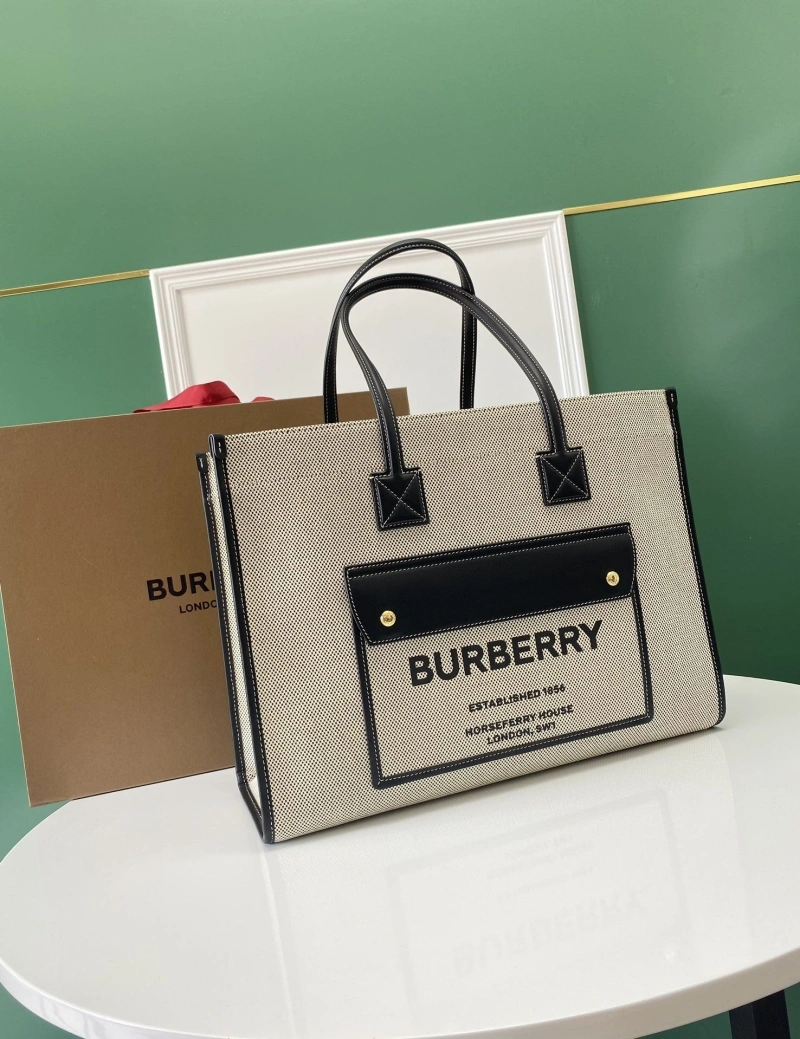 Burberry Shopping Bags 4237H-0028