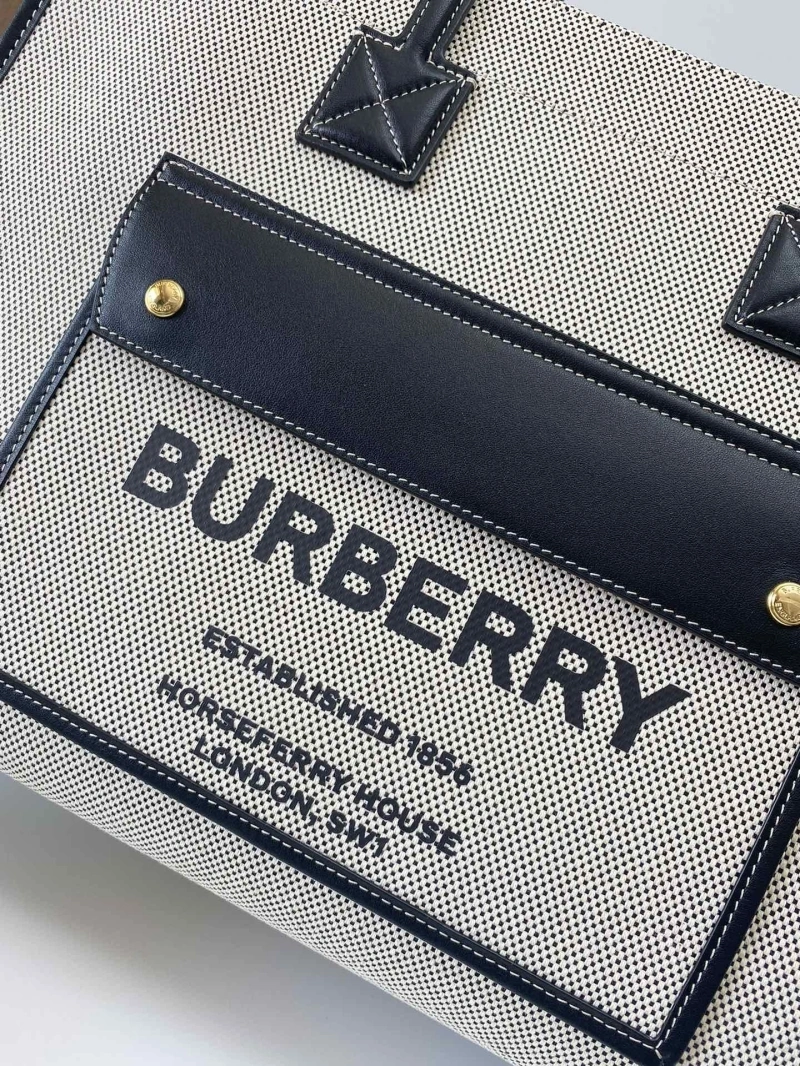 Burberry Shopping Bags 4237H-0028