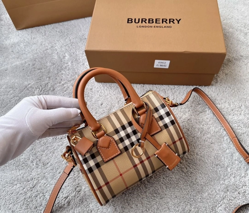 Burberry Speedy Bags 4237H-0064
