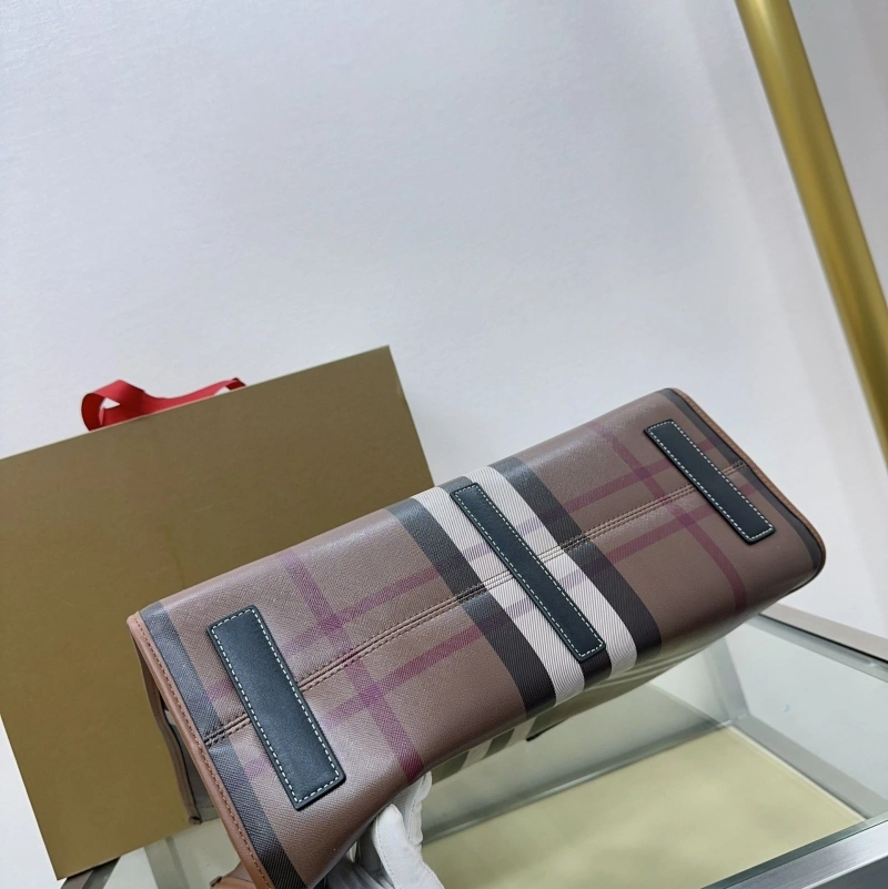 Burberry Shopping Bags 4237H-0090