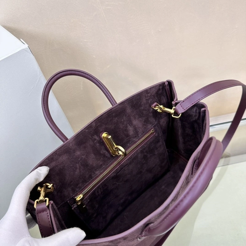 Burberry Shopping Bags 4237H-0095