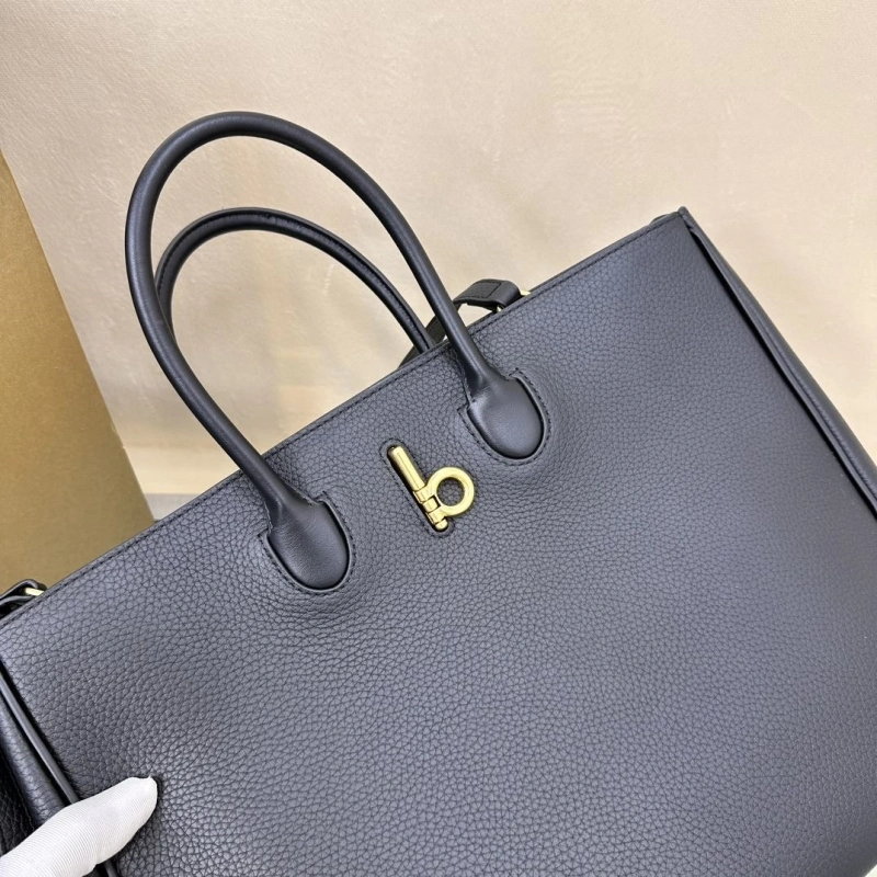 Burberry Shopping Bags 4237H-0099