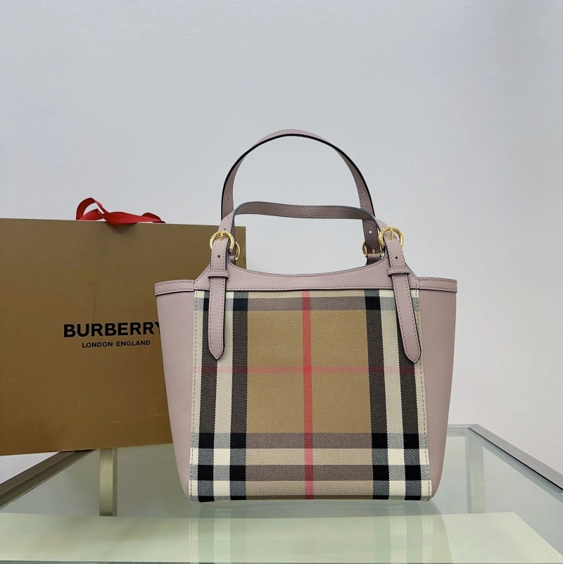 Burberry Shopping Bags 4237H-0148