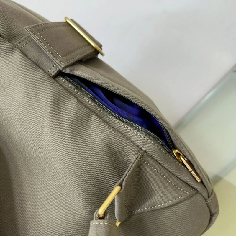 Burberry Backpacks 4237H-0176