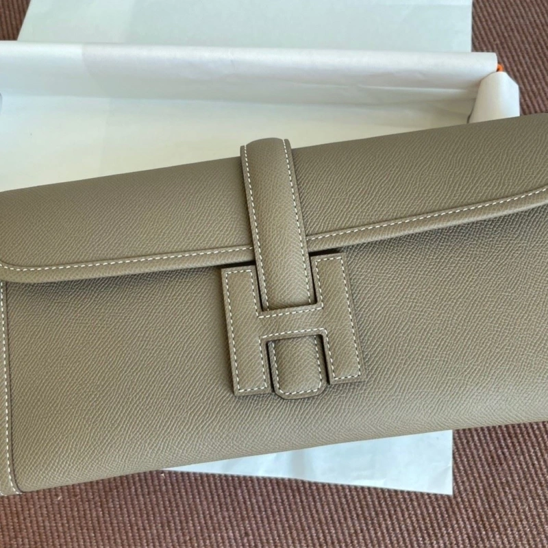 Hermes Clutch Bags 4249A-0176