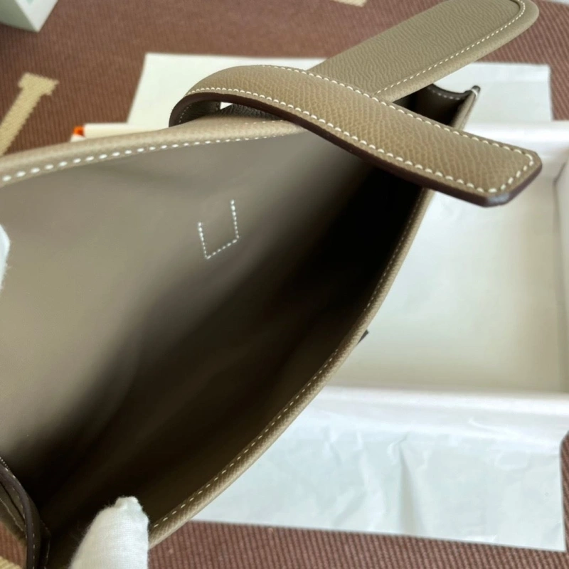 Hermes Clutch Bags 4249A-0176