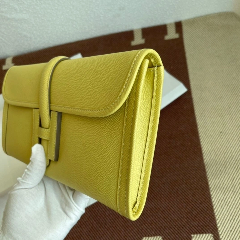 Hermes Clutch Bags 4249A-0188