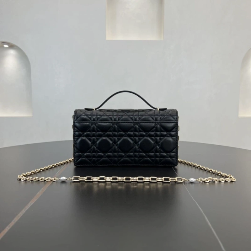 Dior Top Handle Bags 4250I-0025