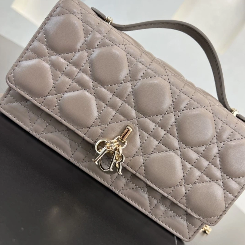 Dior Top Handle Bags 4250I-0028