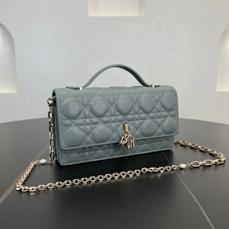 Dior Top Handle Bags 4250I-0032