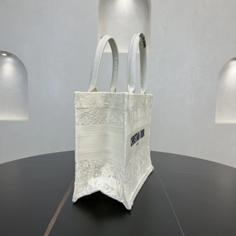 Dior Shopping Bags 4250I-0044