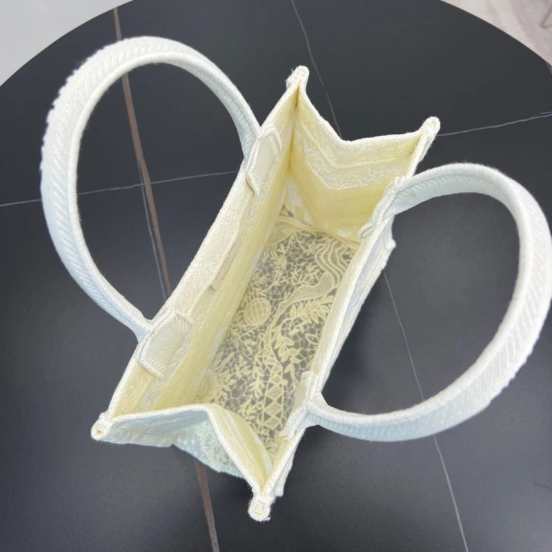 Dior Shopping Bags 4250I-0044