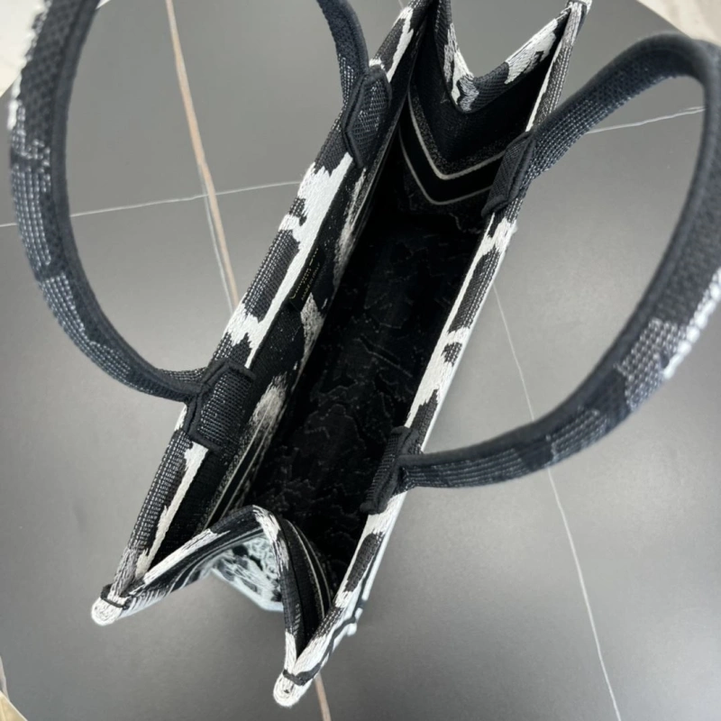 Dior Shopping Bags 4250I-0080