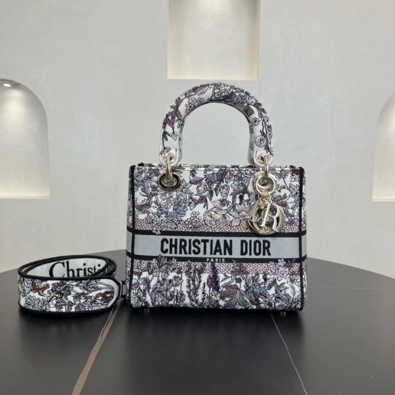 Dior Shopping Bags 4250I-0083