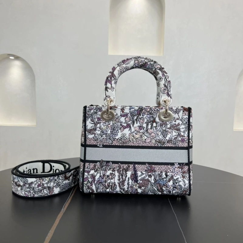 Dior Shopping Bags 4250I-0083