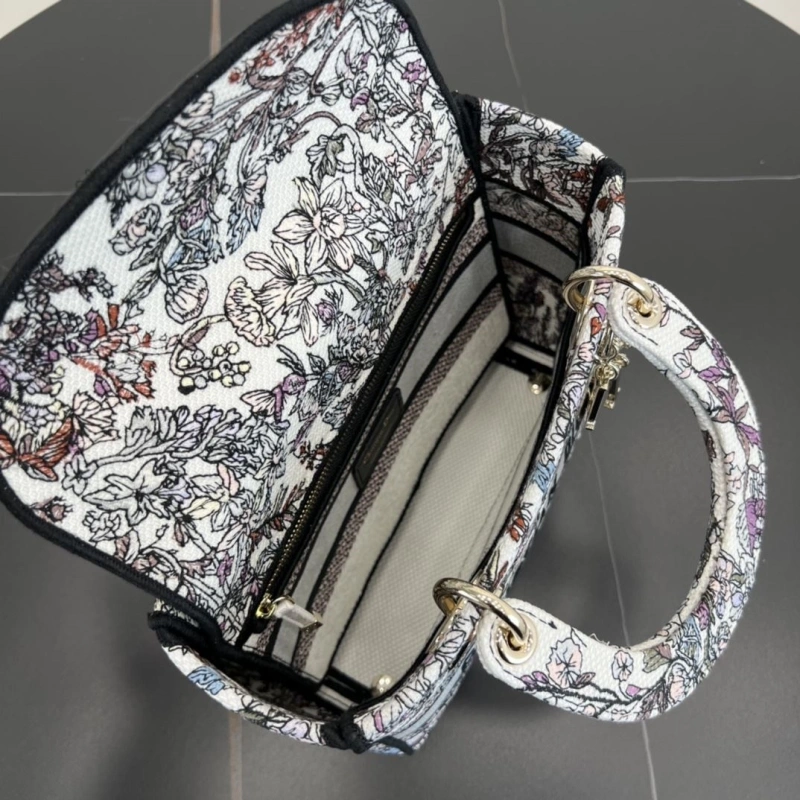 Dior Shopping Bags 4250I-0083