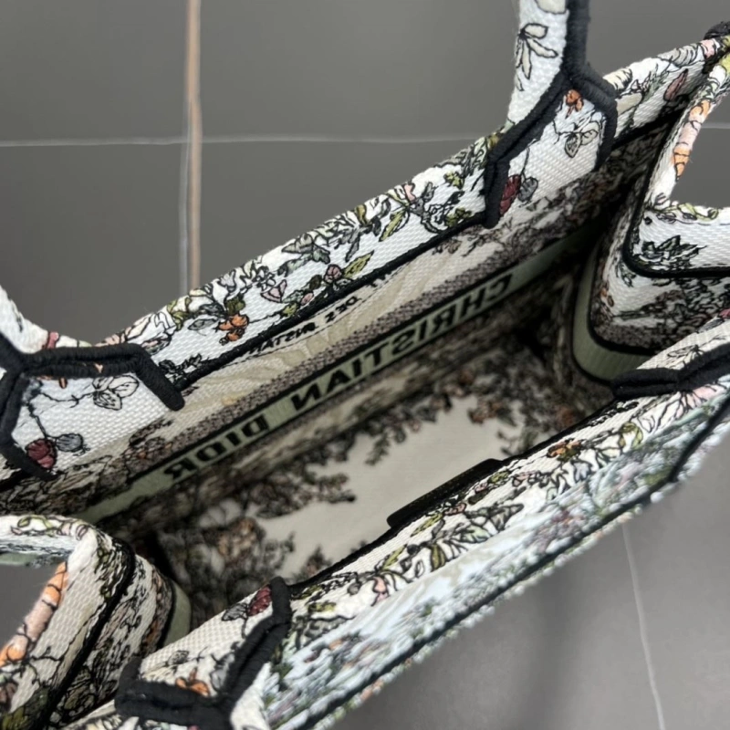 Dior Shopping Bags 4250I-0086