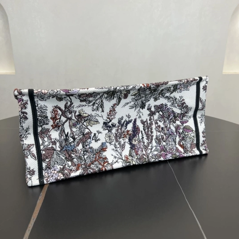 Dior Shopping Bags 4250I-0089