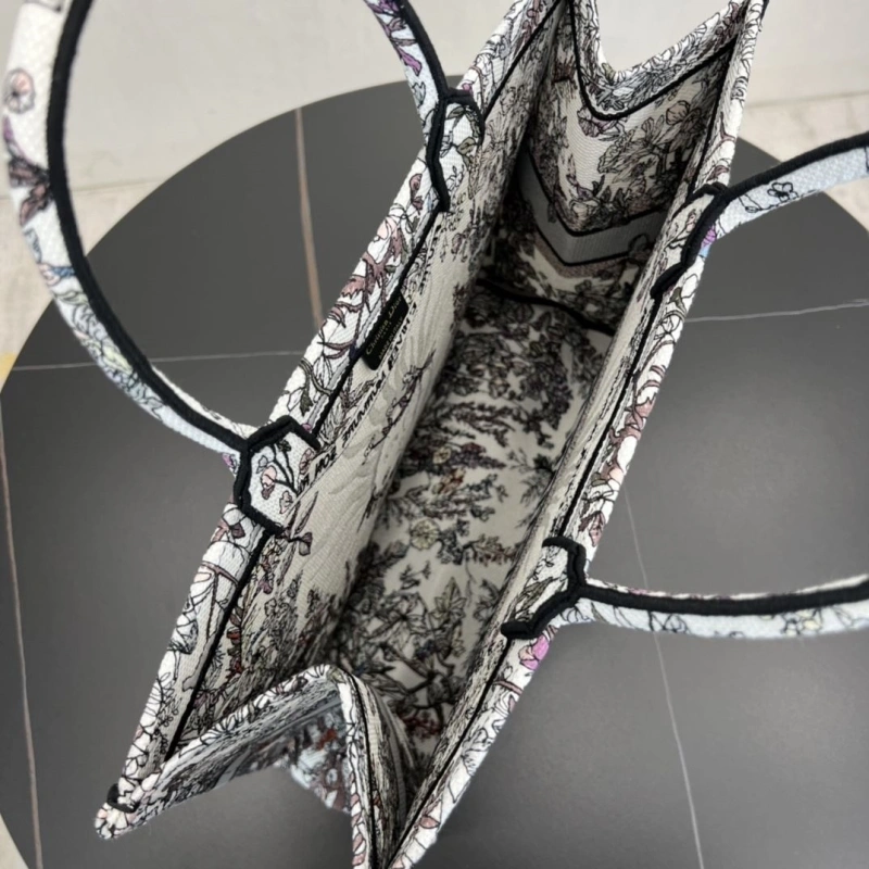 Dior Shopping Bags 4250I-0093