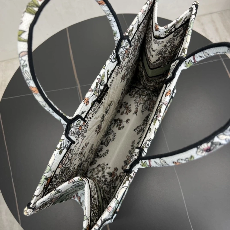 Dior Shopping Bags 4250I-0094