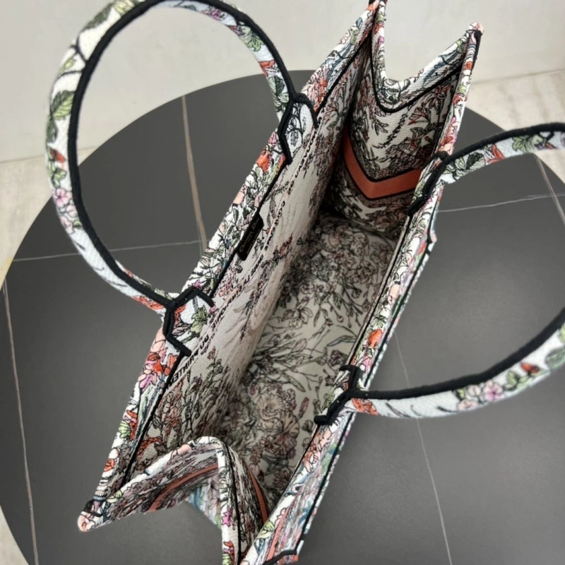 Dior Shopping Bags 4250I-0096