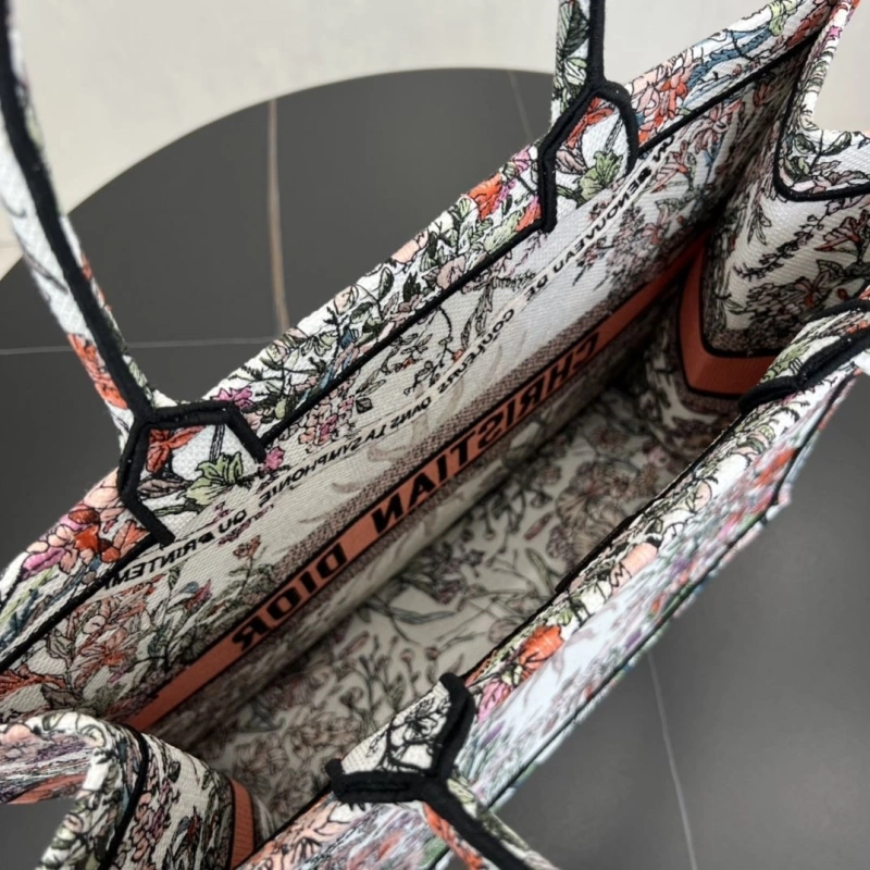 Dior Shopping Bags 4250I-0096