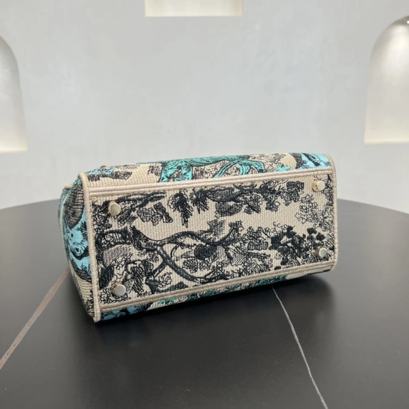 Dior Shopping Bags 4250I-0097