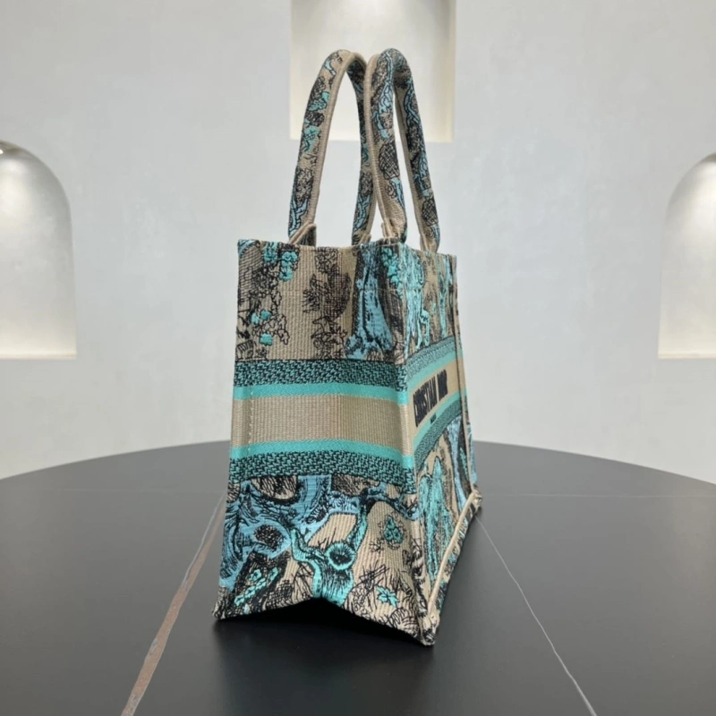 Dior Shopping Bags 4250I-0100