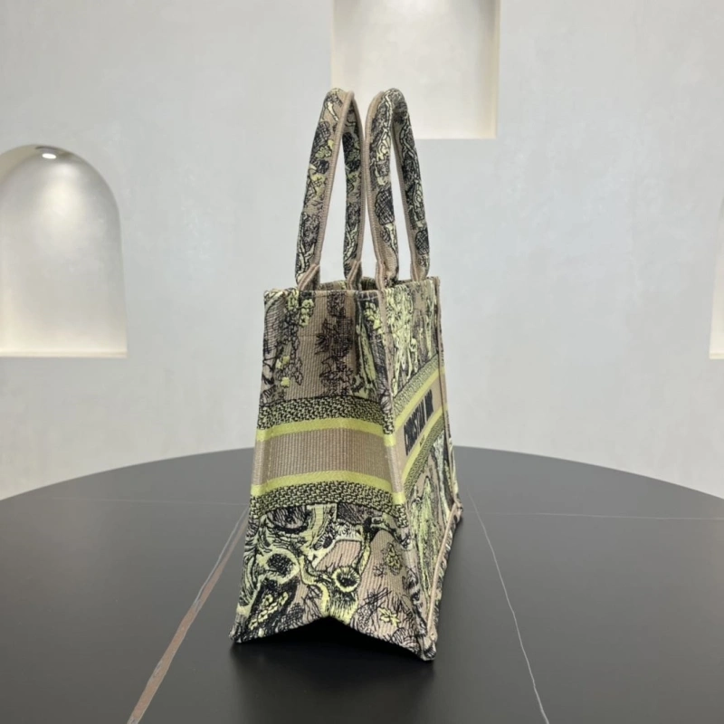 Dior Shopping Bags 4250I-0101