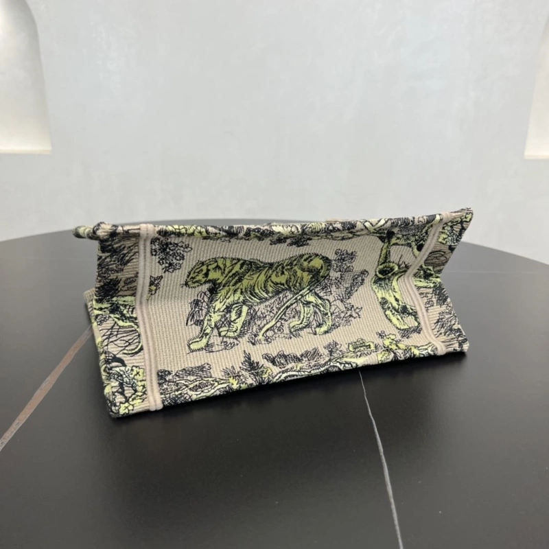 Dior Shopping Bags 4250I-0101