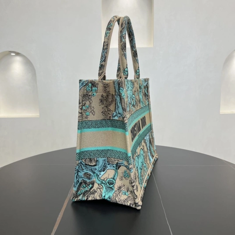 Dior Shopping Bags 4250I-0103